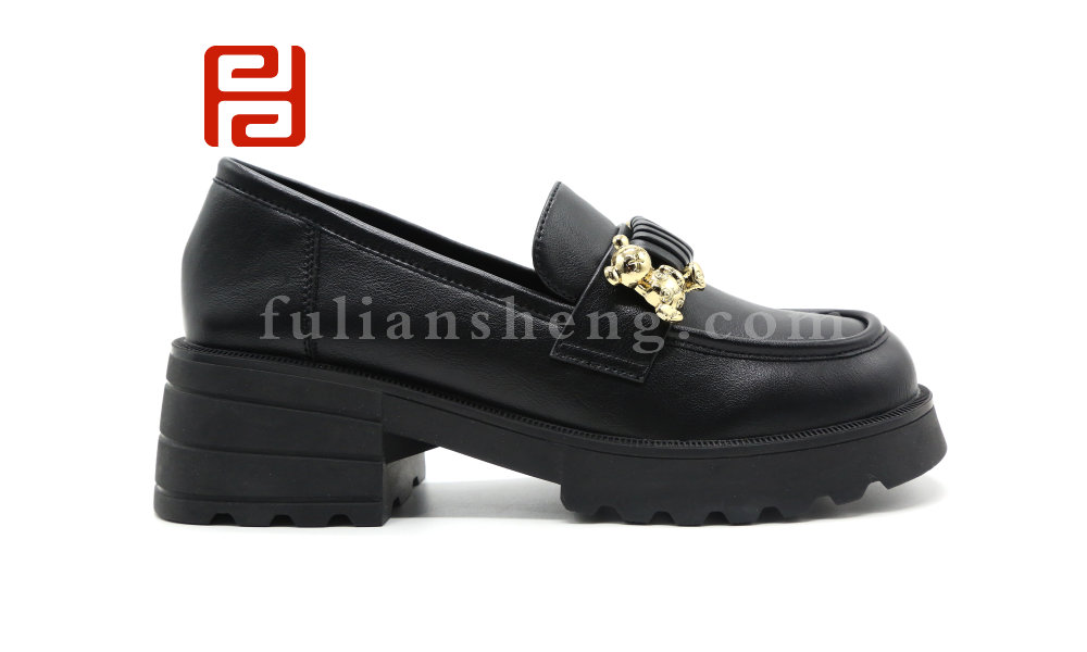 福连升时尚休闲女鞋 中跟厚底乐福鞋单鞋