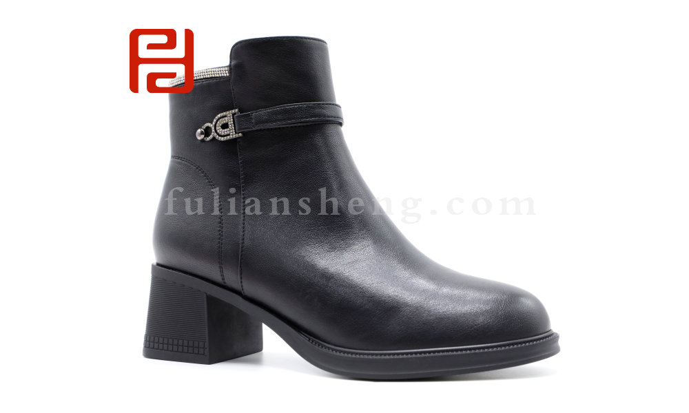 福连升冬季新款轻松工作女鞋魅力时装鞋