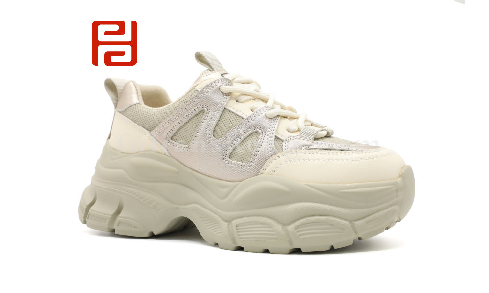 福连升冬季新款运动生活女鞋时尚运动老爹鞋