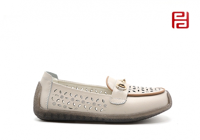 福连升夏季休闲女鞋经典豆豆鞋透气带孔舒适女鞋