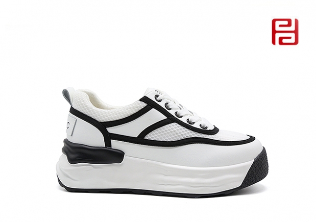 福连升夏季女鞋线条装饰休闲阿甘鞋