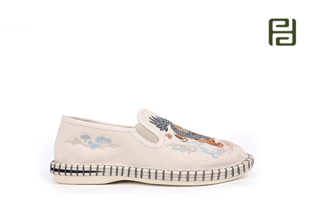 福连升春季新款中国风绣花小布鞋男鞋