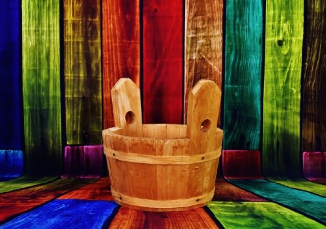 白醋泡脚有什么好处-可以直接用白醋泡脚吗 揭秘最简便的正确方法