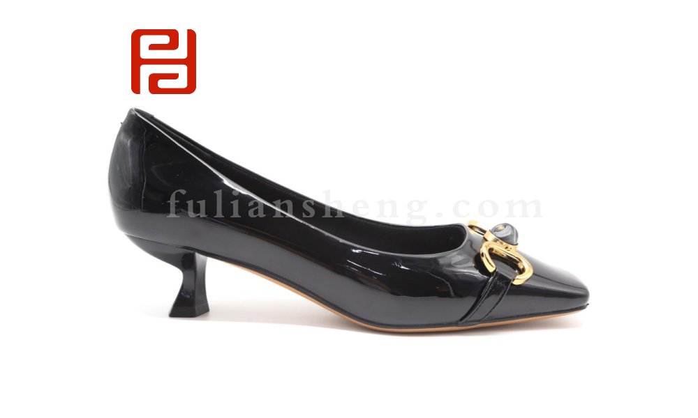 福连升春秋漆皮亮面魅力时装工作通勤低跟浅口单鞋女鞋
